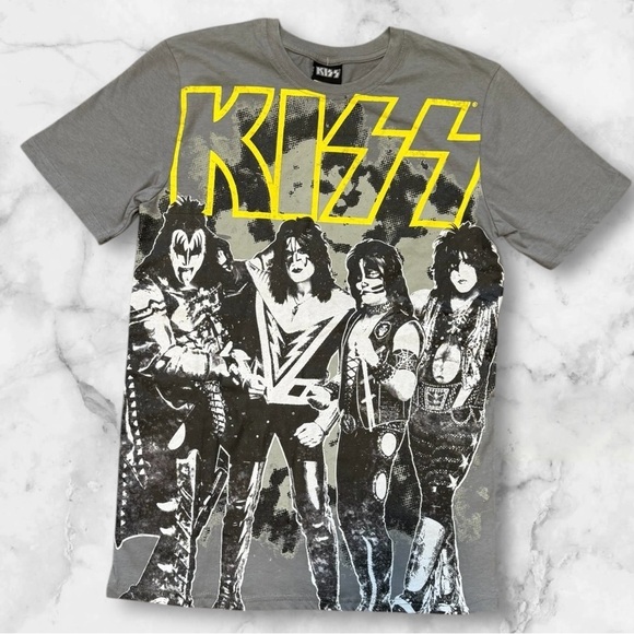 🆕Mens | Kiss Rock Band T-Shirt - Picture 1 of 11